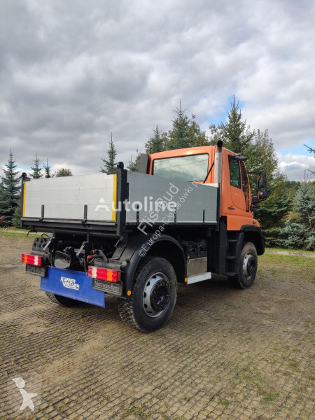 Mercedes Unimog U400 road network trucks