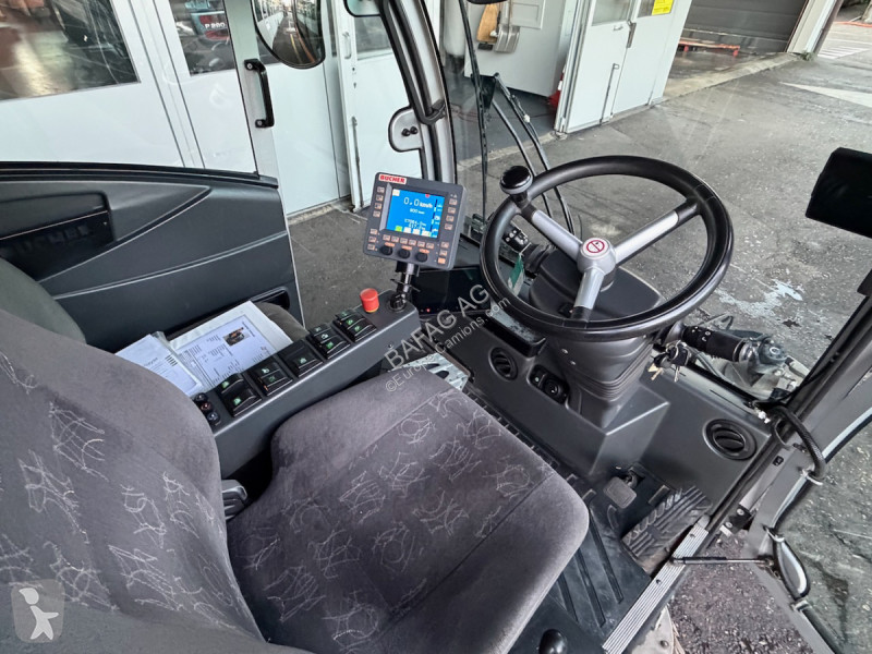 Engin de voirie Bucher Schoerling city cat 2020