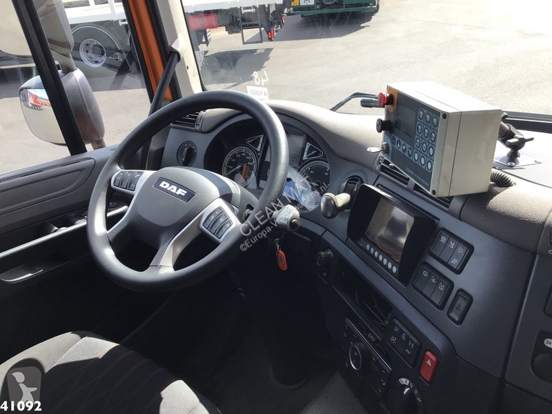 Vägmaskiner DAF FAN  340 Hiab 23 ton/meter...