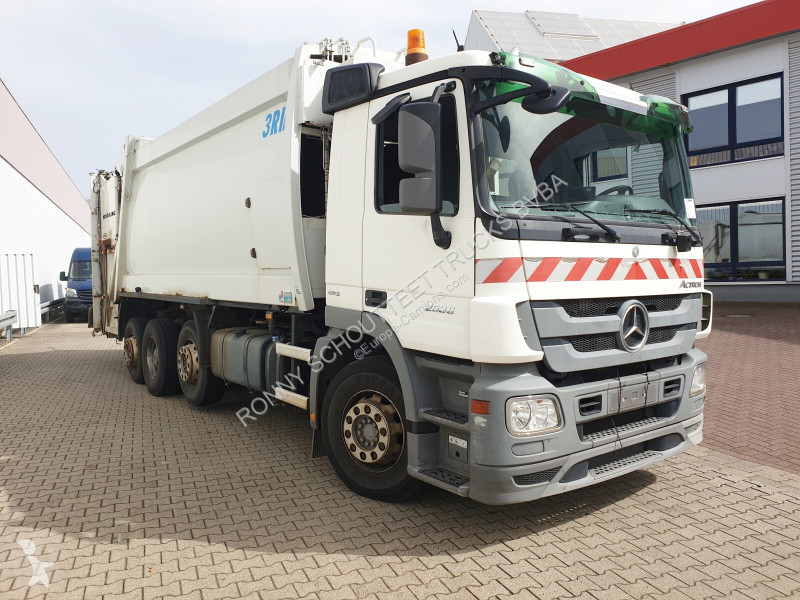 Engin de voirie Mercedes Actros 3236 L 8x2/6...