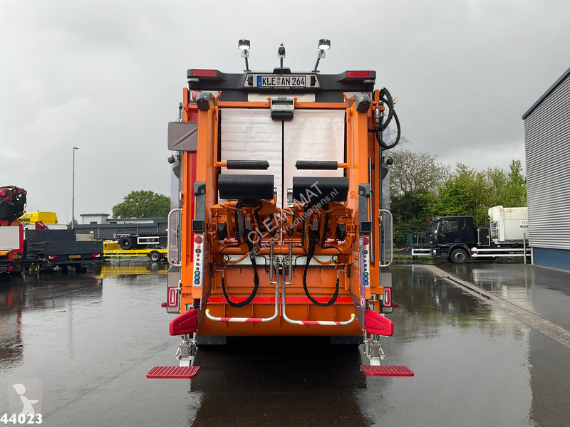 Vägmaskiner MAN 26.330 Zoeller 23m³ Delta Lifter