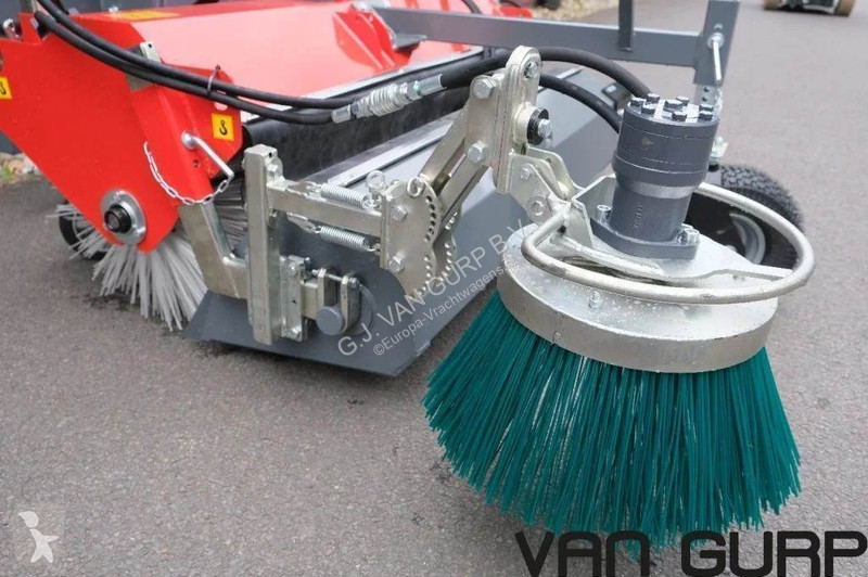 Vägmaskiner  Veegmachine met hydraulische...