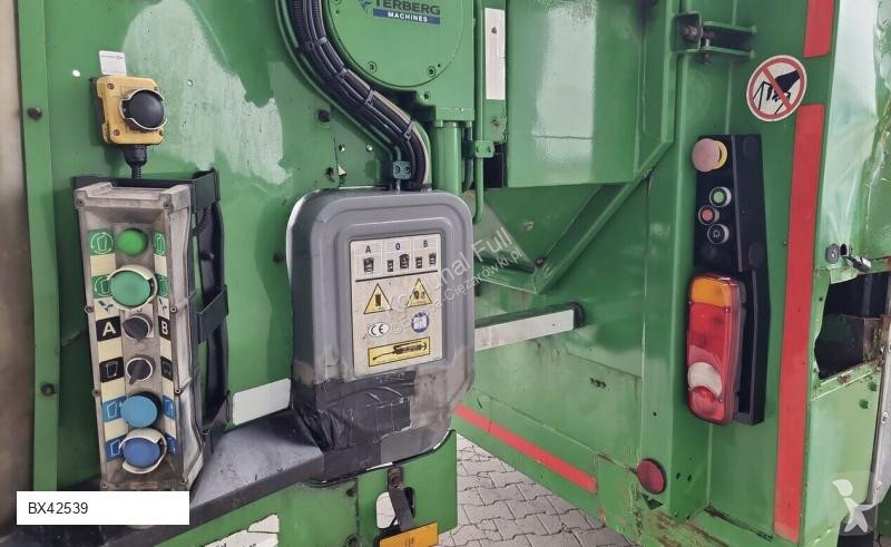 Utilaje pentru drumuri Scania ROTOPRESS 520