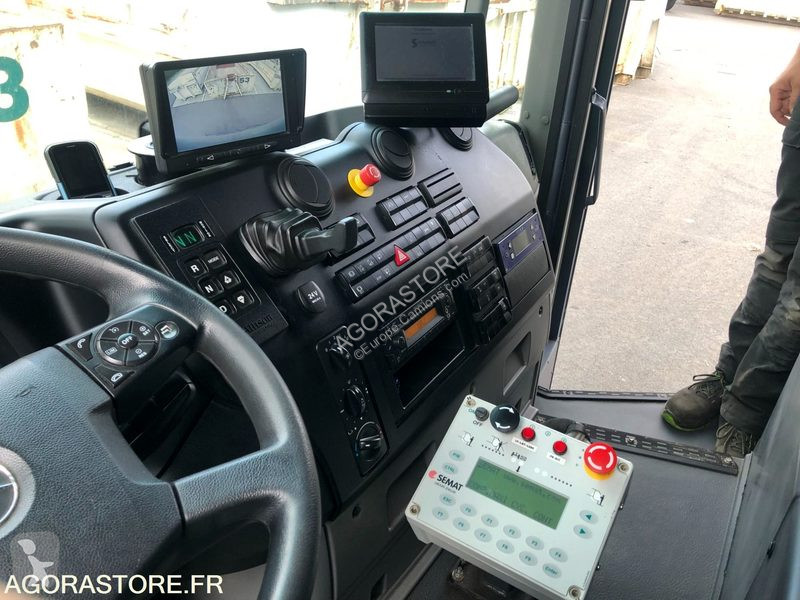 Silniční stroje Mercedes ECONIC