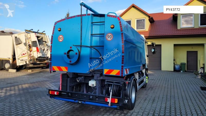 Engin de voirie Renault WATER STREET CLEANER...
