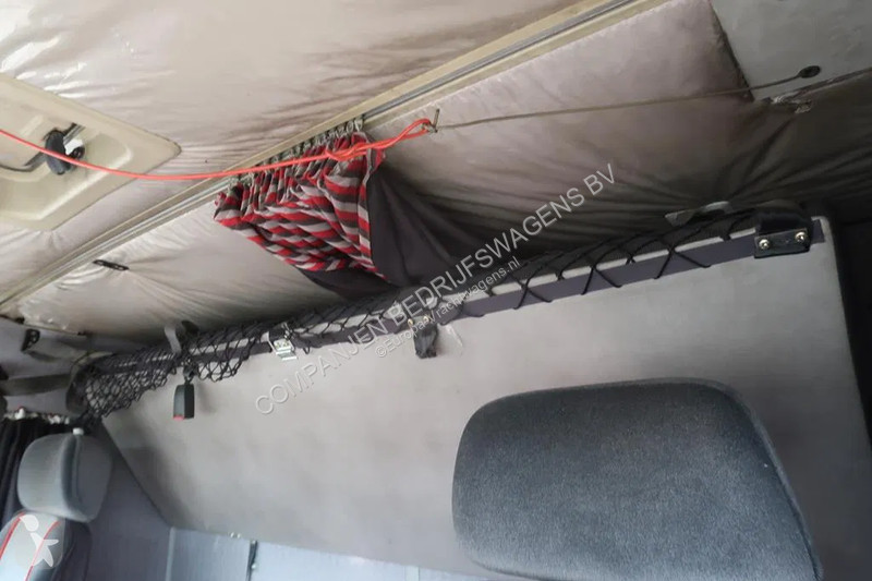 آلة لصيانة الطرق Volvo F 12.400 Volvo -400...