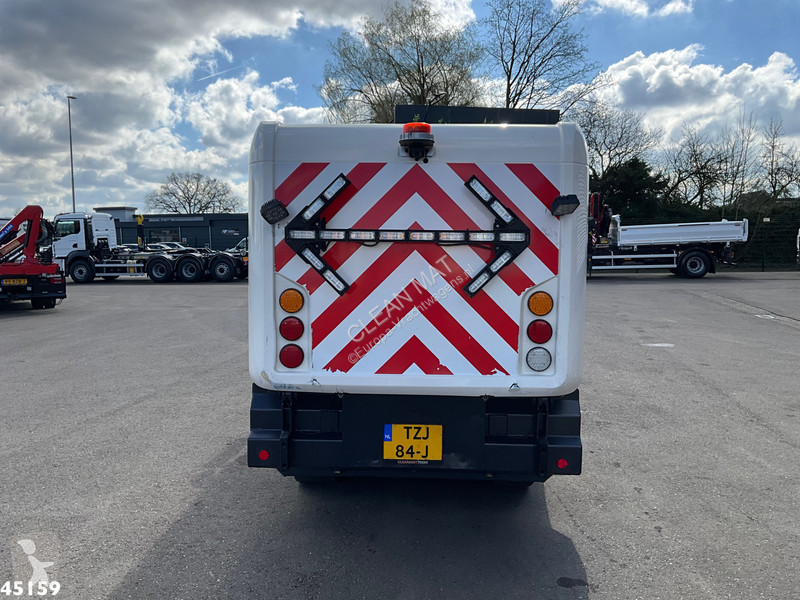 Vägmaskiner Ravo 540 CD Euro 6 with 3-rd brush