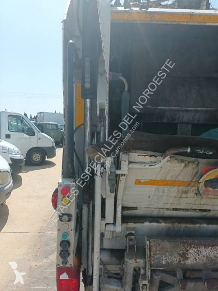 Vehículo de limpieza viaria Renault