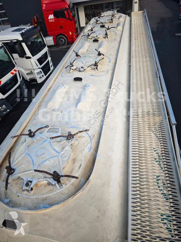 Semitrailer Mercedes Silo ood Spitzer eldbinder...