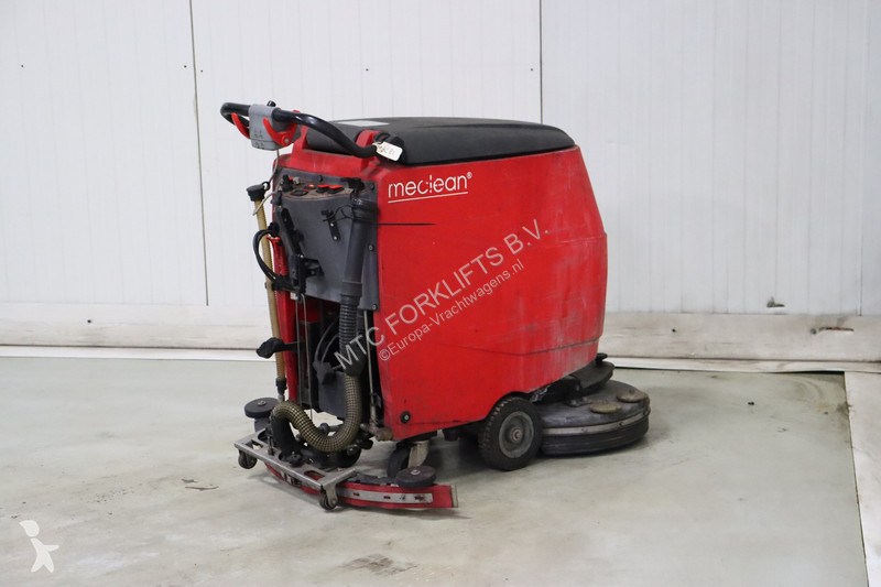 Gemeentevoertuig  Powerscrub 550