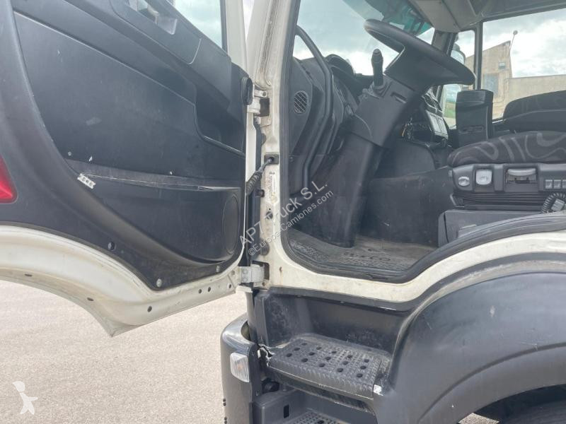 Utilaje pentru drumuri Iveco 330