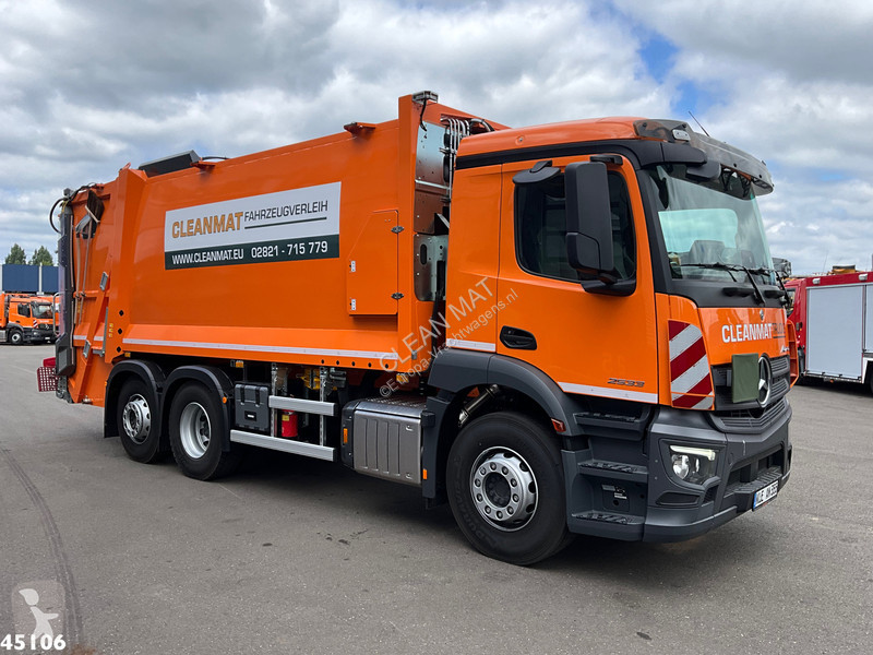 Gemeentevoertuig Mercedes 2533 Euro 6 Zoeller 22m³