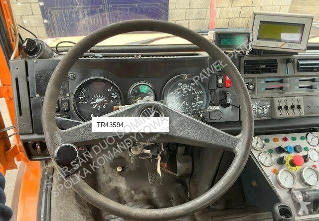 Gemeentevoertuig Unimog 4x4 ZAGRO SCHIENEN TWO...