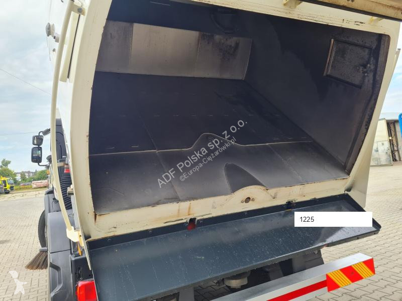 Silniční stroje Volvo Bucher CityFant 6000