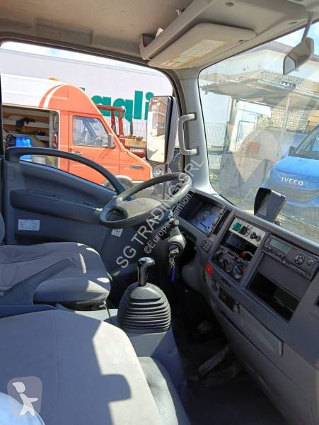 Vägmaskiner Isuzu