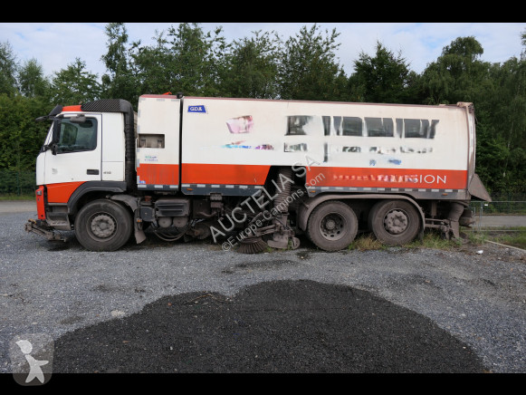 Utilaje pentru drumuri Volvo