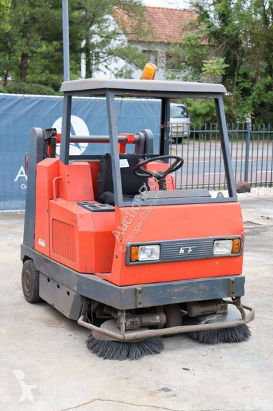 Silniční stroje Hako 1450E