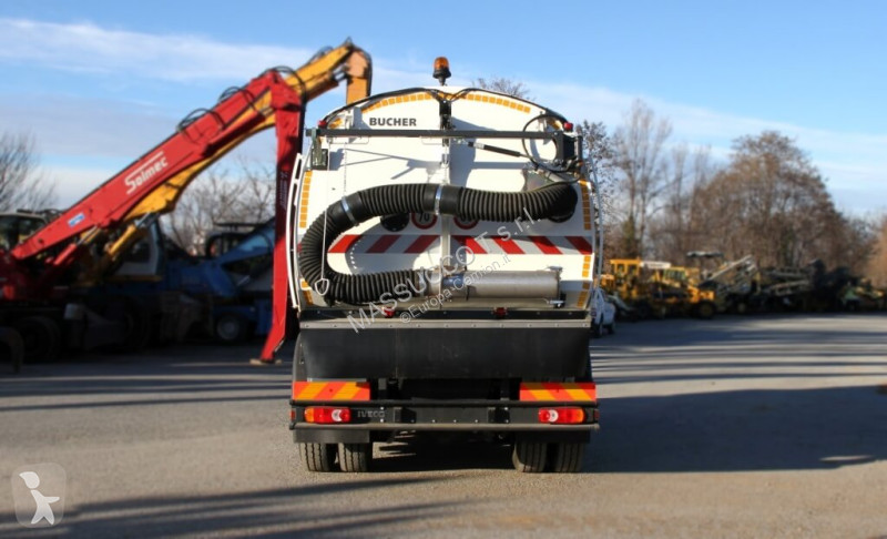 آلة لصيانة الطرق Bucher Schoerling Cityfant 6000