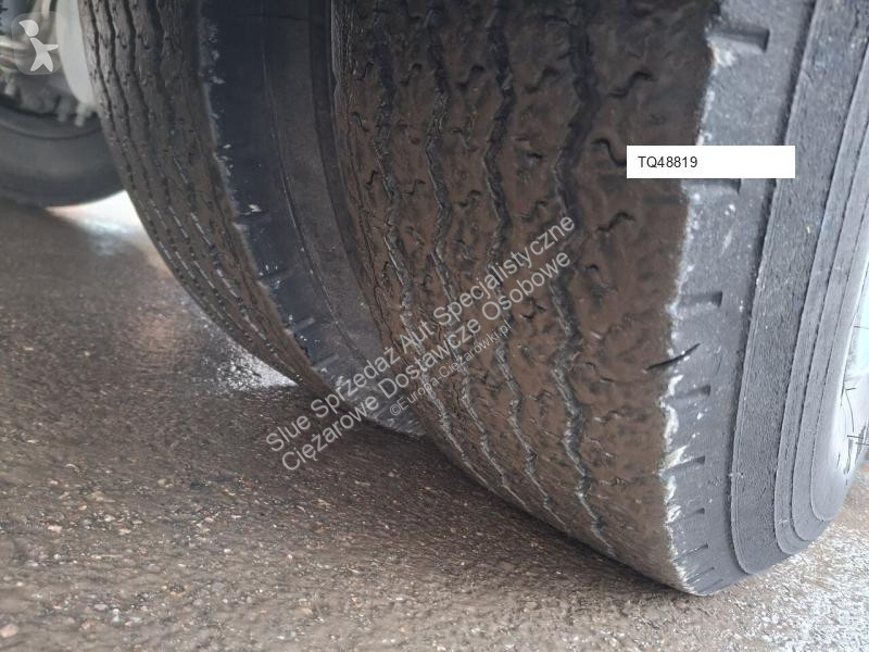 آلة لصيانة الطرق Renault VS500