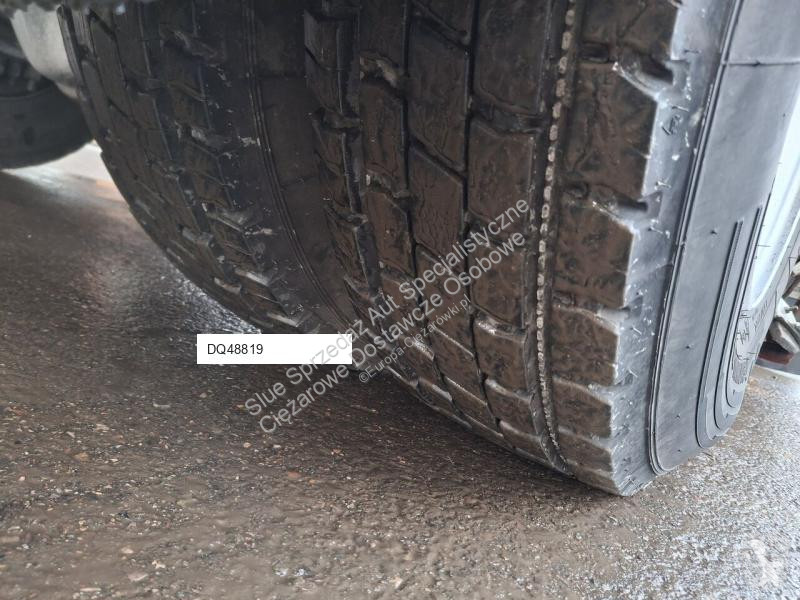 آلة لصيانة الطرق Renault VS501