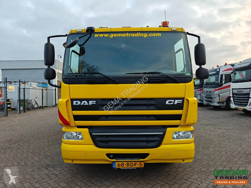 آلة لصيانة الطرق DAF FAG 250 6x2/4 Day cab...