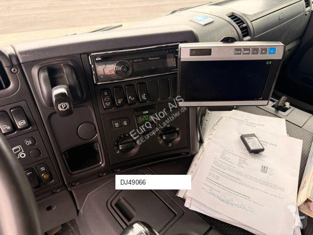 آلة لصيانة الطرق  SCANIA P380 LB 6x24 Hvidtved...