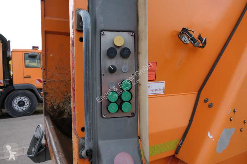 Engin de voirie Mercedes 2635 NGE-L62N Econic...