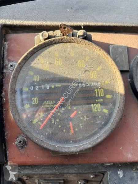 آلة لصيانة الطرق Berliet 160