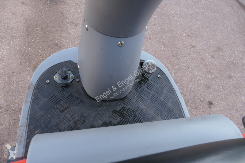 معدات التنظيف Hako Scrubmaster B115 Hakomatic...