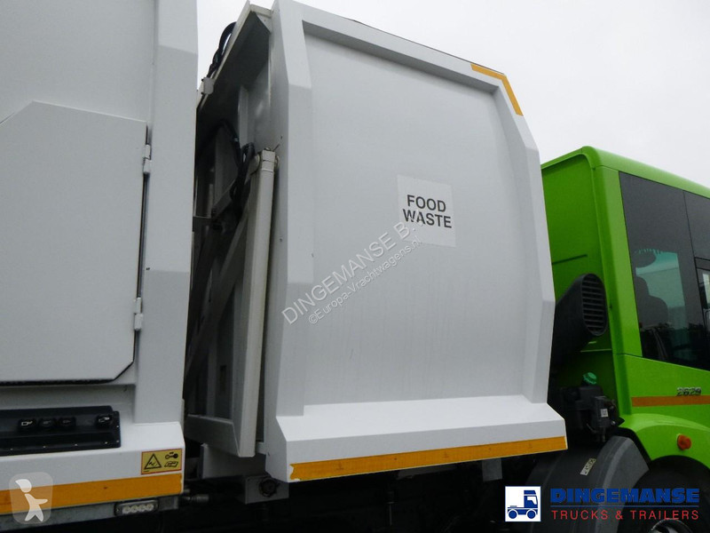 Engin de voirie Mercedes 2629 RHD 6x2 Geesink...