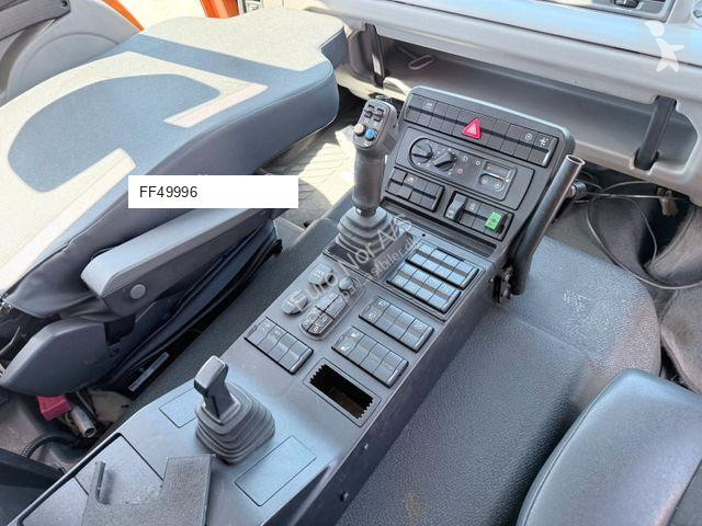 آلة لصيانة الطرق Unimog U serie 427 4x4 Tipper...