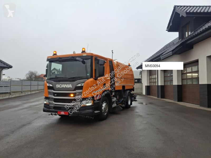 آلة لصيانة الطرق Scania Viajet 7 R/L H/HS