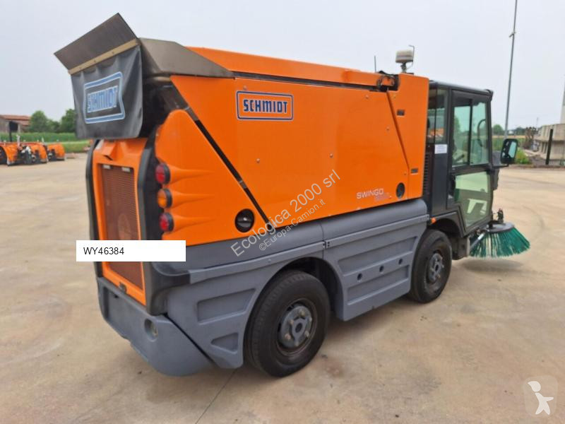 آلة لصيانة الطرق Schmidt Swingo 200