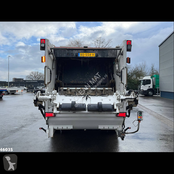آلة لصيانة الطرق Scania 320 Euro 6 Zoeller 11...