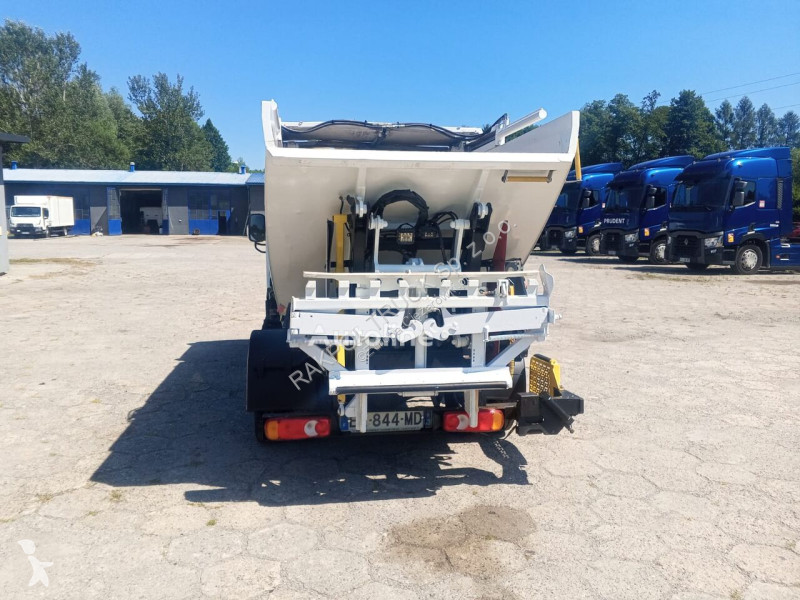 Engin de voirie Nissan NT400/ MODEL35.12...