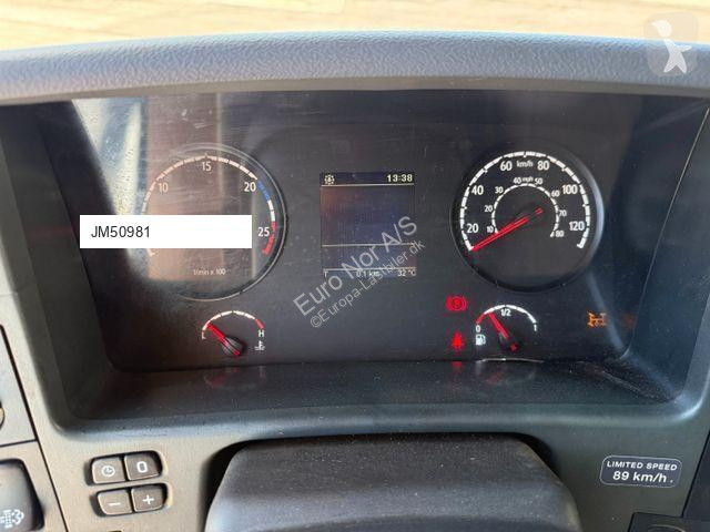 آلة لصيانة الطرق  SCANIA P360 6x4 Hvidtved...