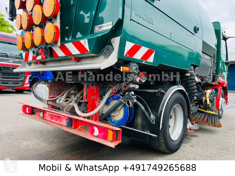 آلة لصيانة الطرق Volvo 250 Bucher Johnston VS...