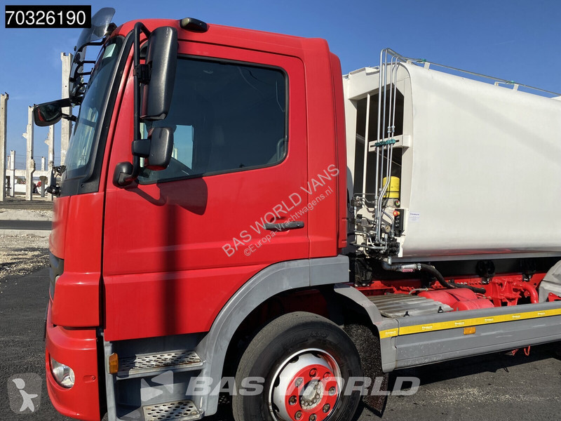 آلة لصيانة الطرق Mercedes 1324 4X2 NEW! 2010...