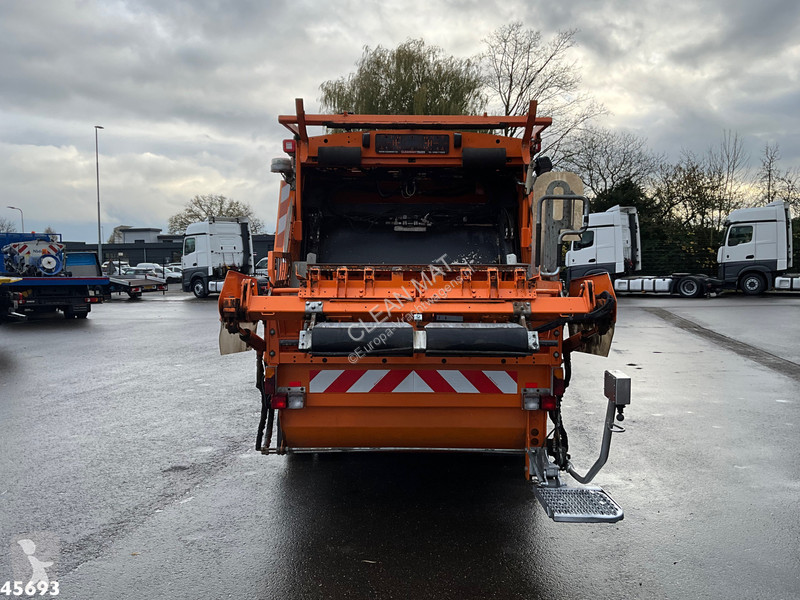 آلة لصيانة الطرق Fuso 9C18 Euro 6 Zoeller 7m³...