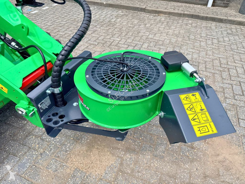 آلة لصيانة الطرق  Hydraulische Bladblazer