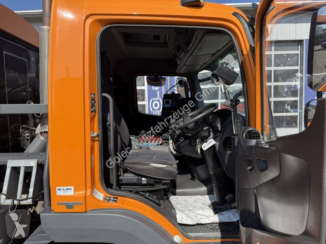 آلة لصيانة الطرق Mercedes ATEGO 1323...