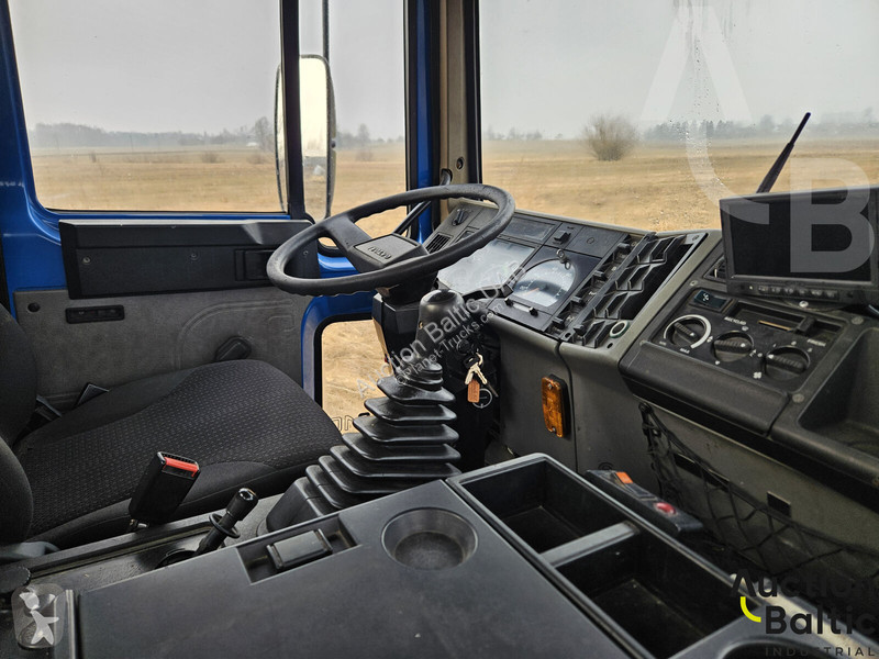 Komunálne vozidlo Volvo FL610 4X2