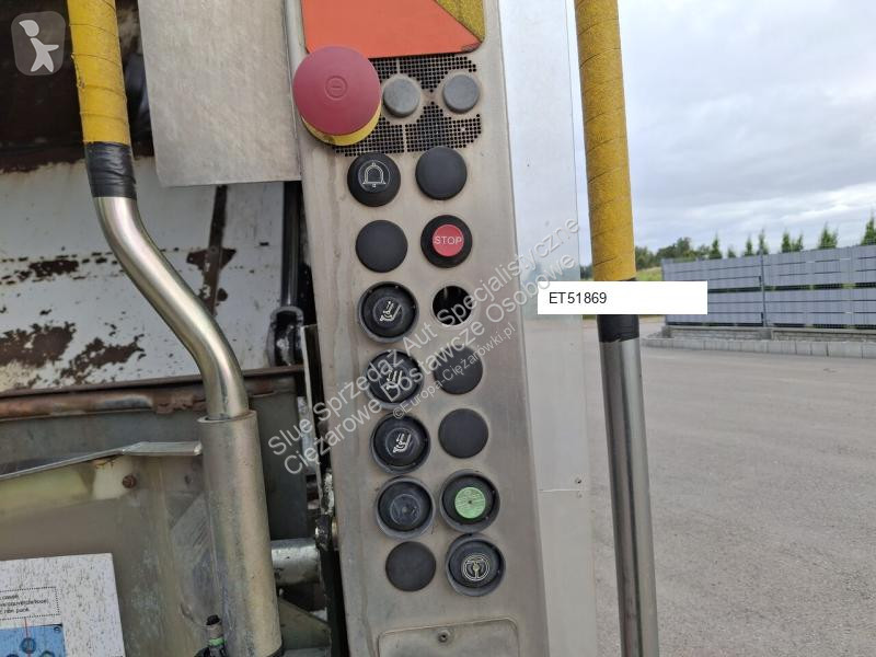 Engin de voirie Iveco VR3 LEV