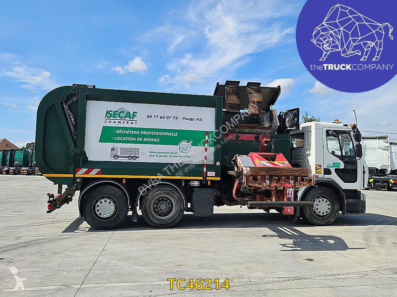 Engin de voirie Renault 380