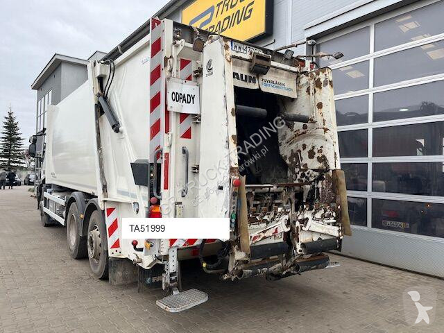 Engin de voirie Iveco Variopress