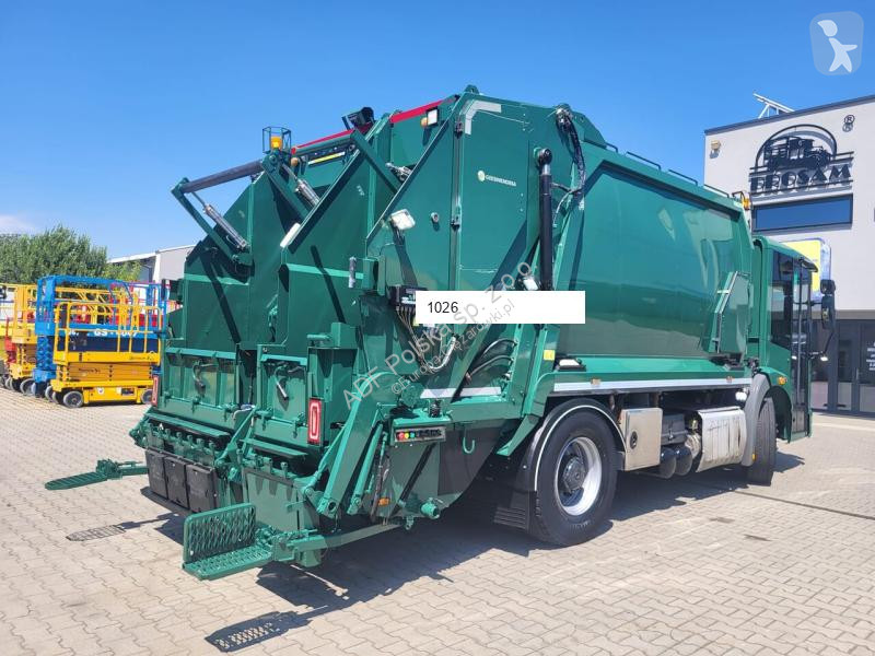 Gemeentevoertuig Mercedes MF300 L200