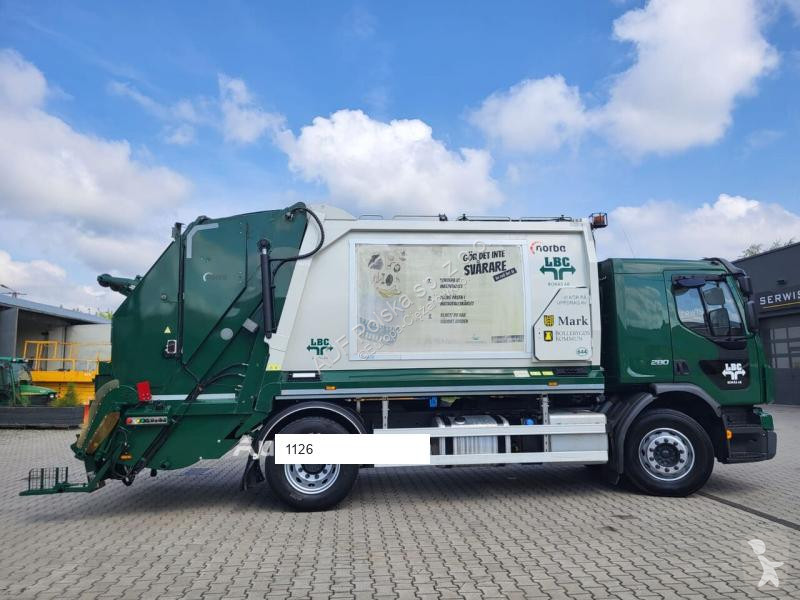 Gemeentevoertuig Volvo MF300 L200 15h25