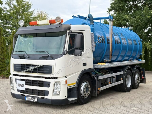 Volvo FM330 6x2/2 Euro 5 LL Tankwagen 15000 L...