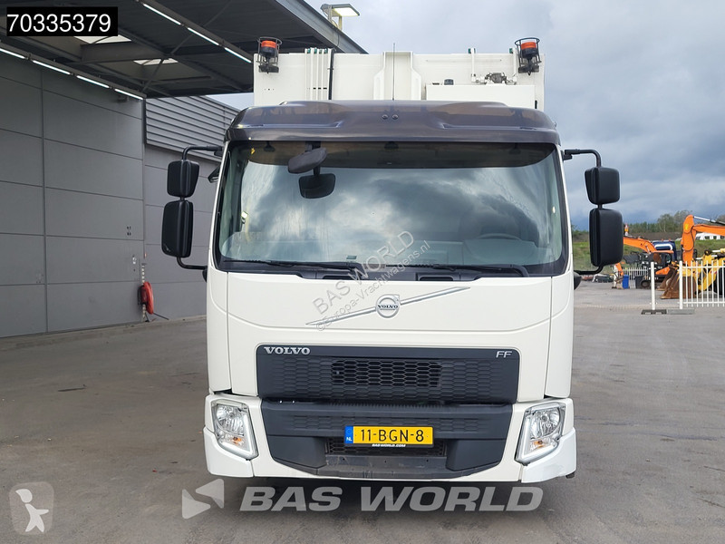 Volvo FE 320 6X2 -Truck Zoeller medium XL...