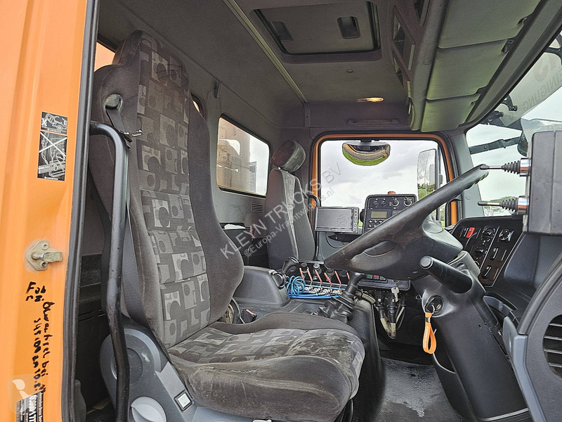 Útfenntartó-és-karbantartógép Mercedes ATEGO...